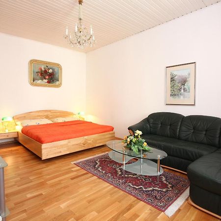 Mozart Apartments Wina Bagian luar foto