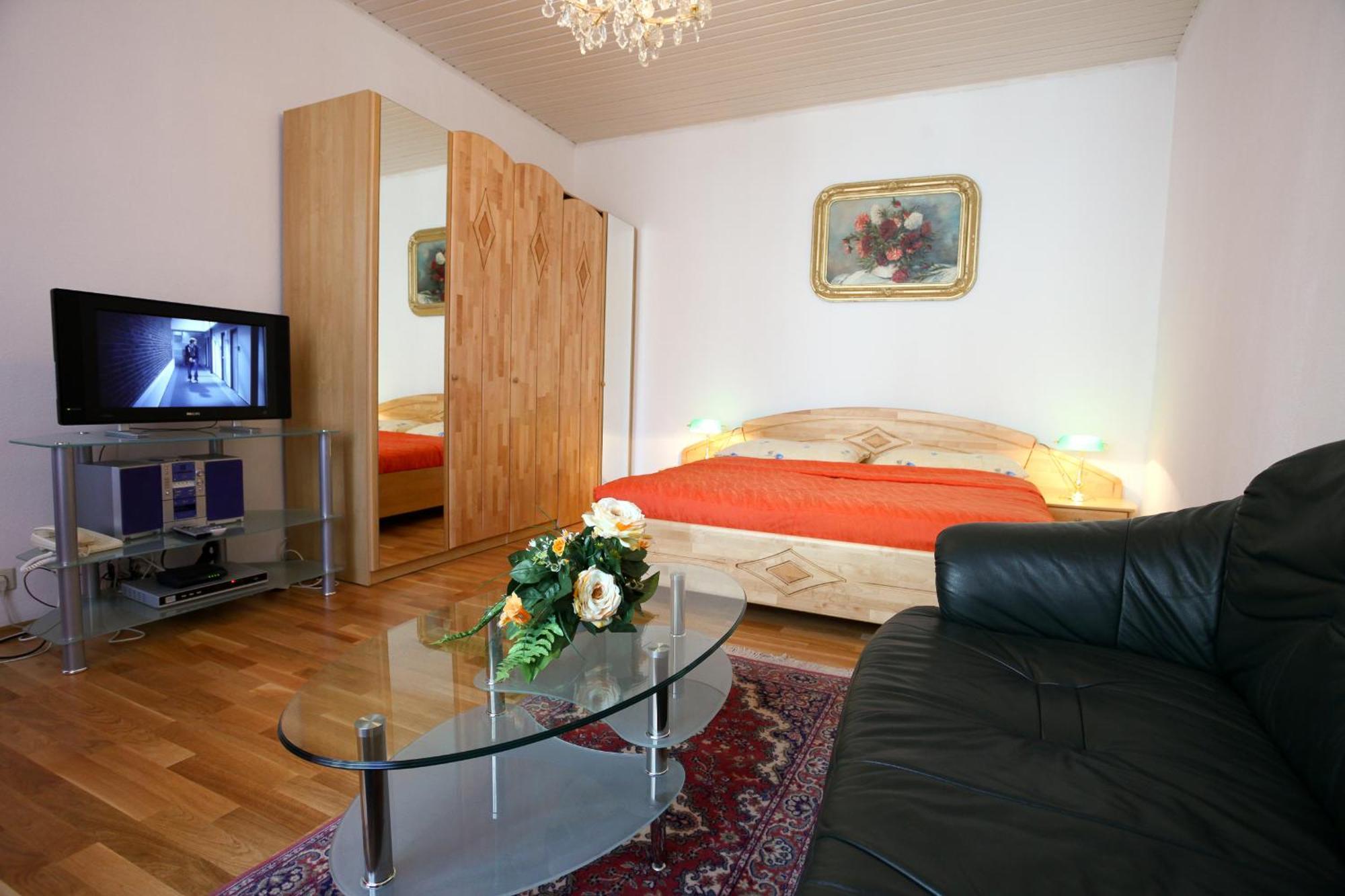 Mozart Apartments Wina Bagian luar foto